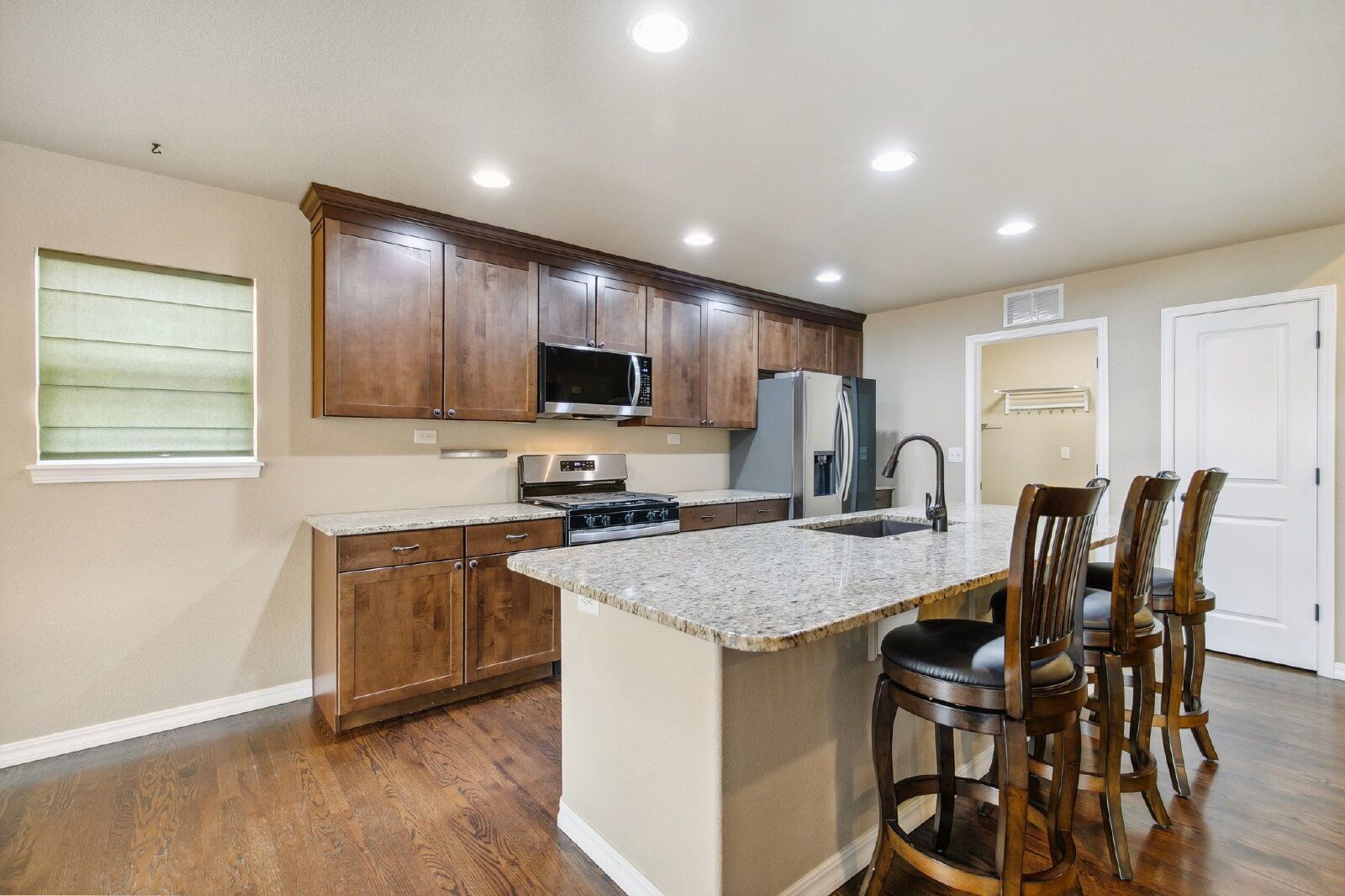 Stylish Cordera Ranch with Finished Basement, Gourmet Kitchen, and Ideal D20 Location property image