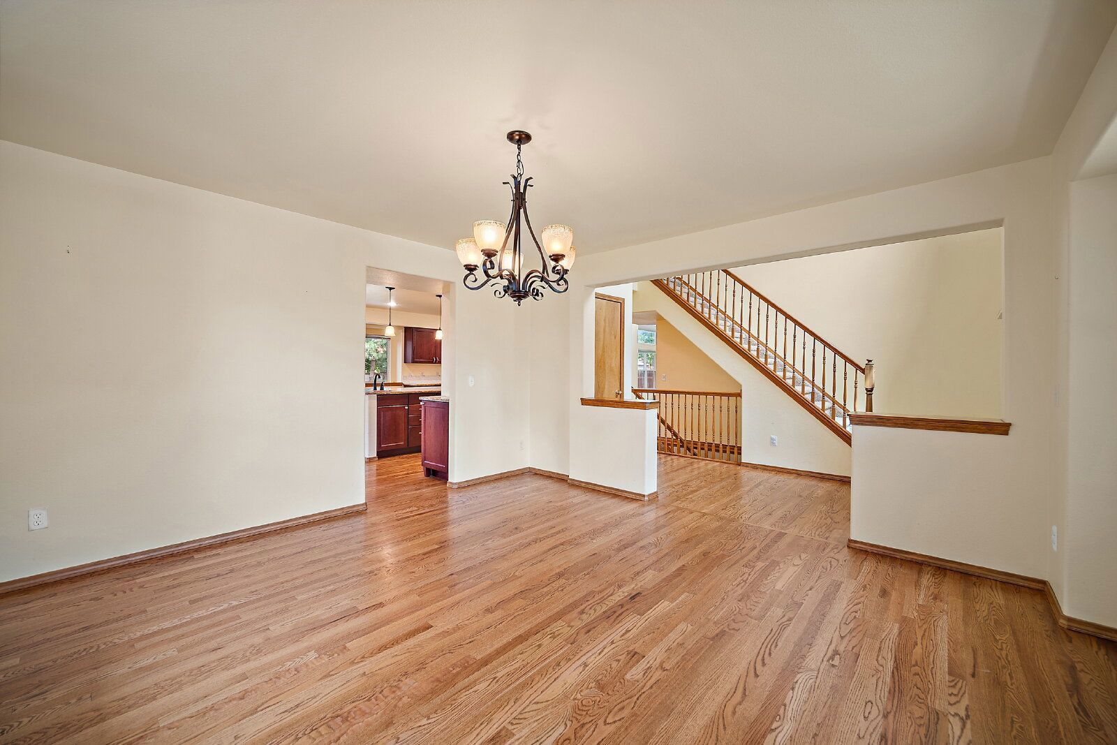 December & January Rent Free property image