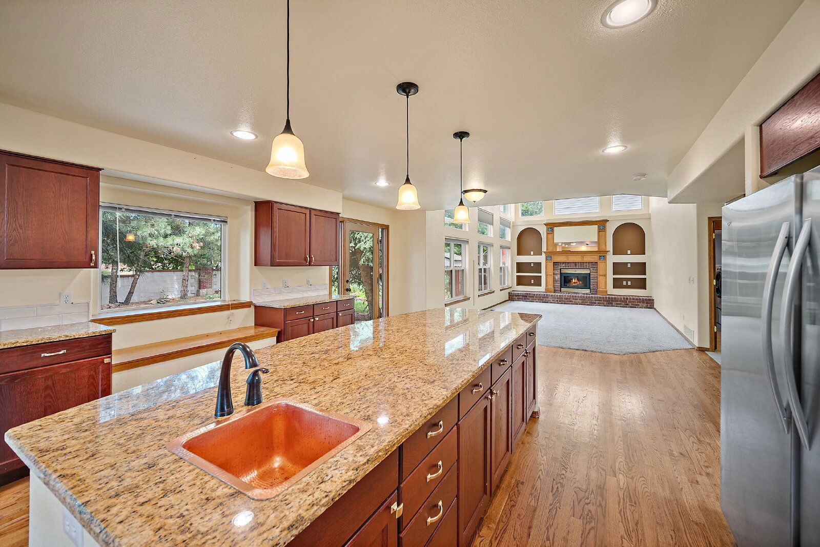 December & January Rent Free property image