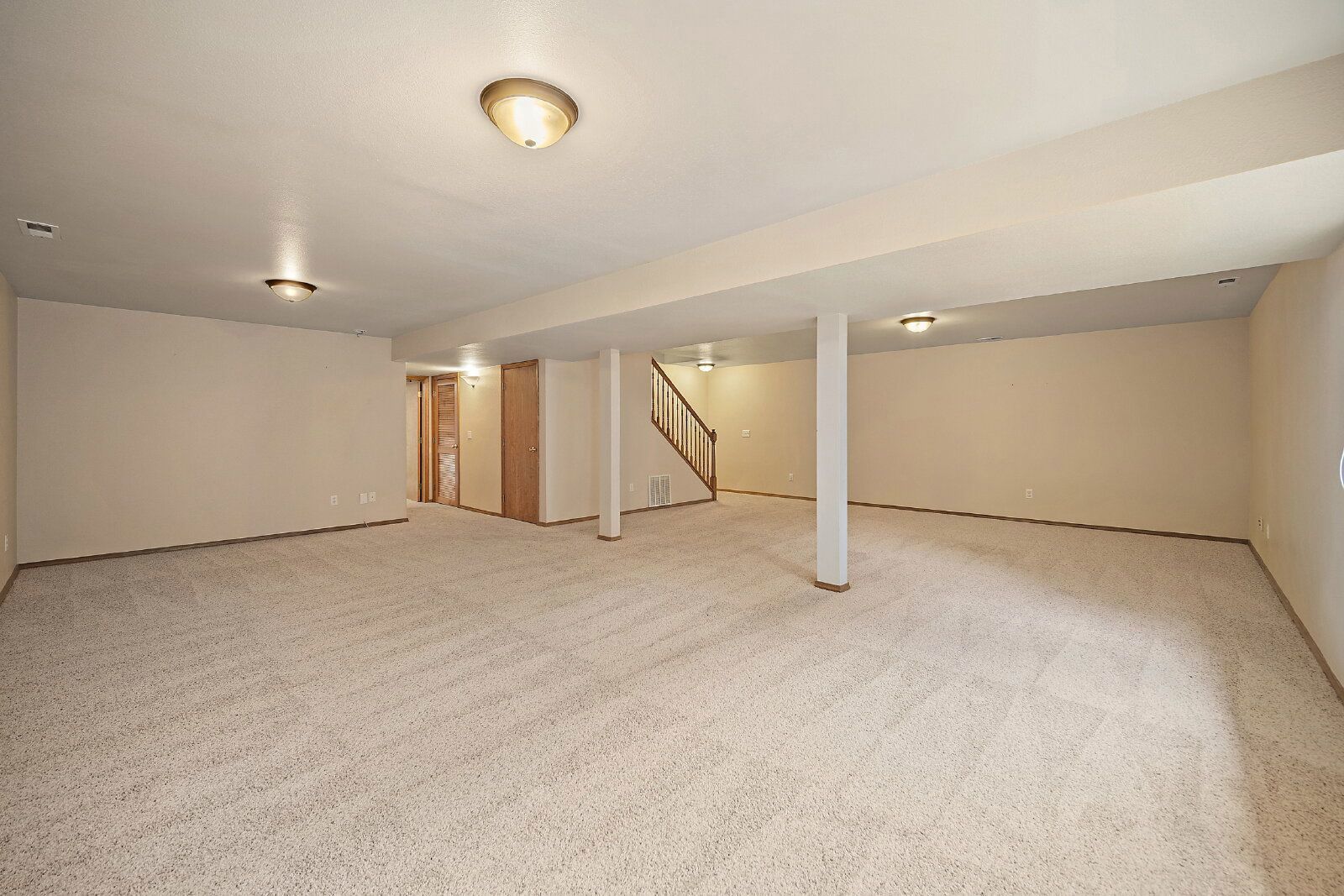 December & January Rent Free property image