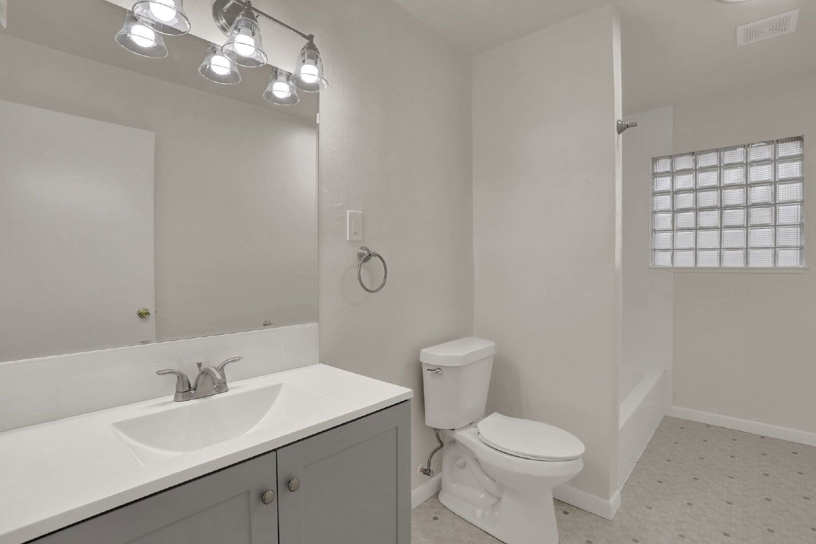 Fully Remodeled Cheyenne Blvd Home with Private Yard property image