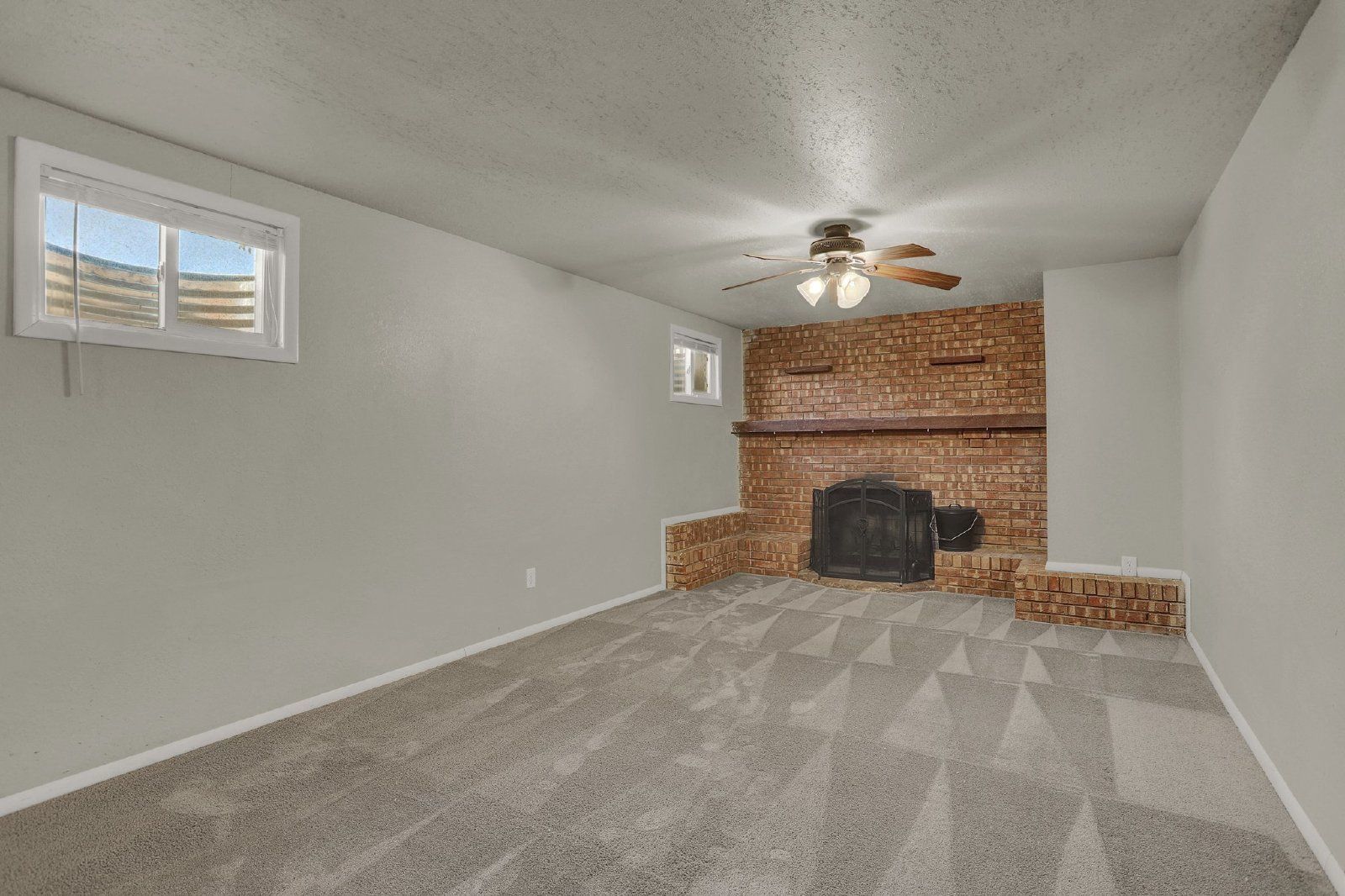 Spacious 5-Bedroom Rancher with Finished Basement property image