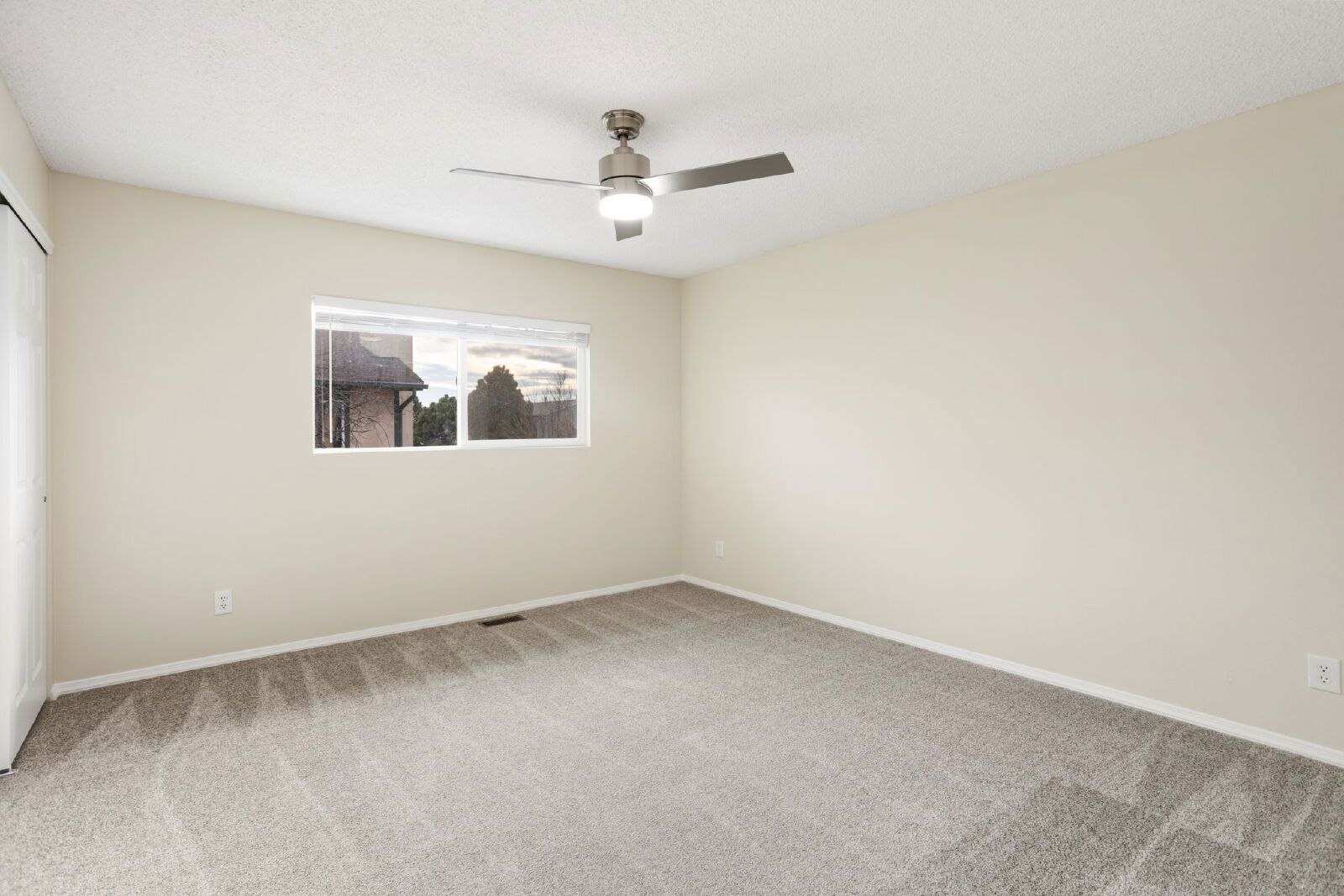 Move In Now – January Free + $500 Off February property image