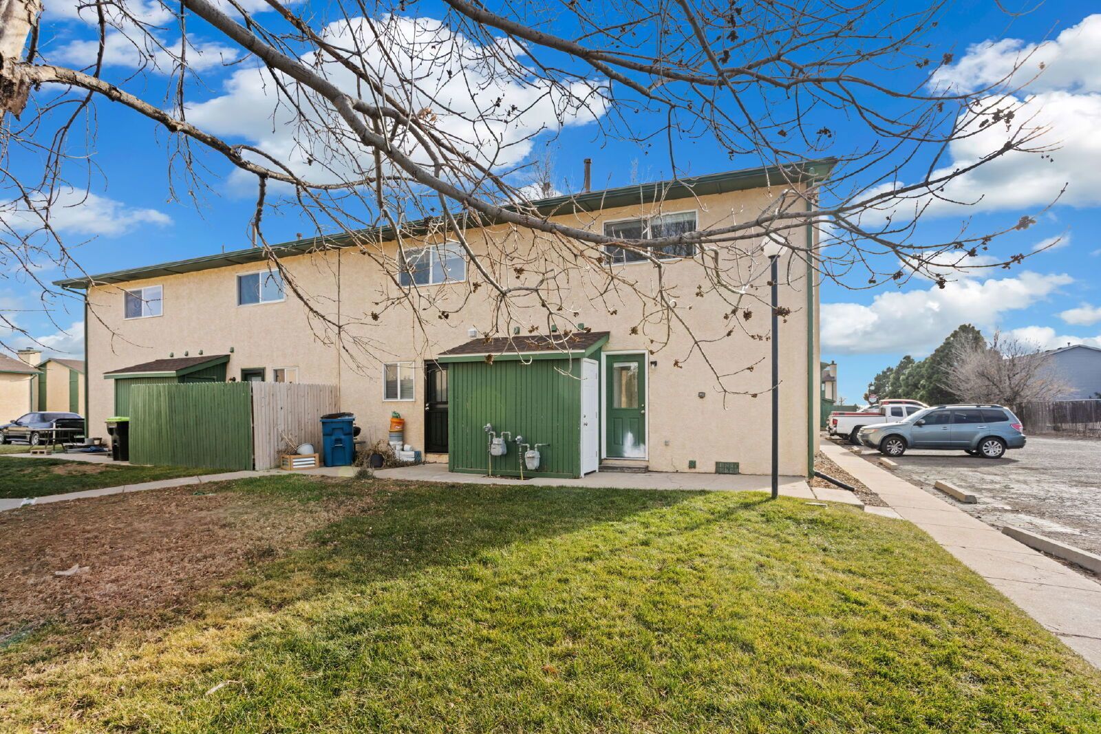 Move In Now – January Free + $500 Off February property image