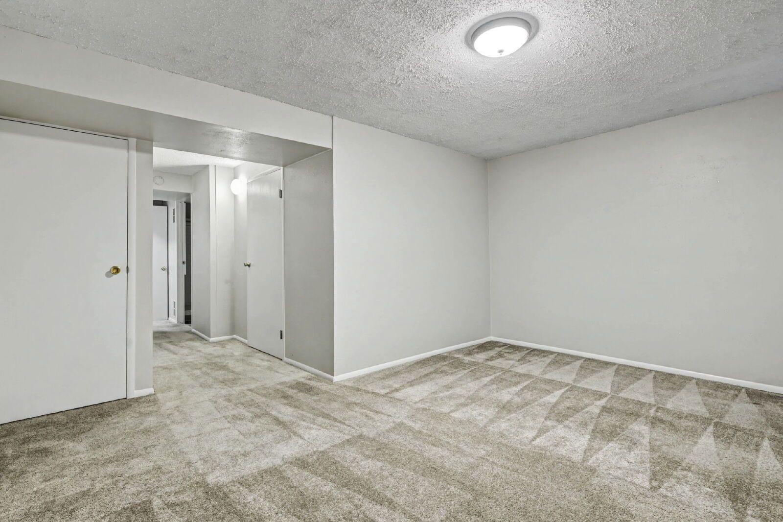 Updated 3-Bedroom Townhome with Finished Basement in Lexington Village property image