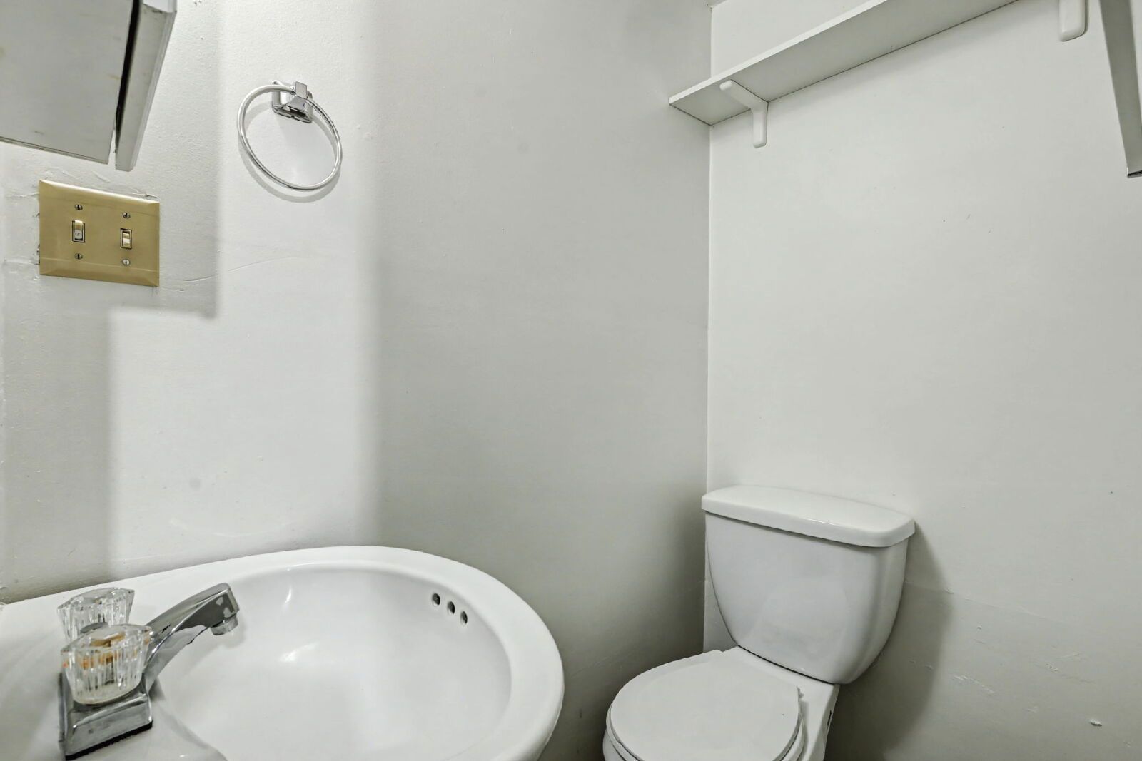 Updated 3-Bedroom Townhome with Finished Basement in Lexington Village property image