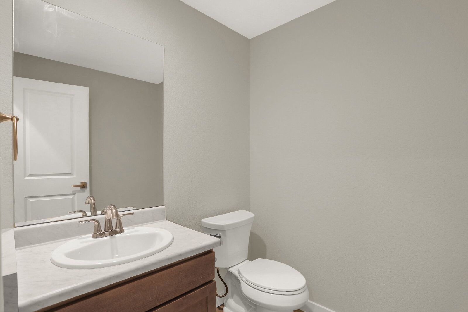 Modern 4-Bedroom Townhome with Finished Basement and Pikes Peak Views property image