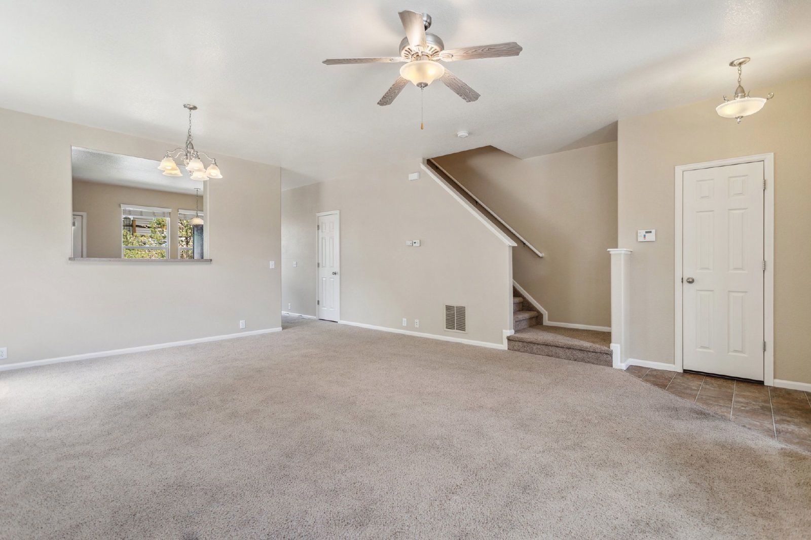 Well-Maintained 3-Bedroom Townhome with Central A/C and Open Layout property image