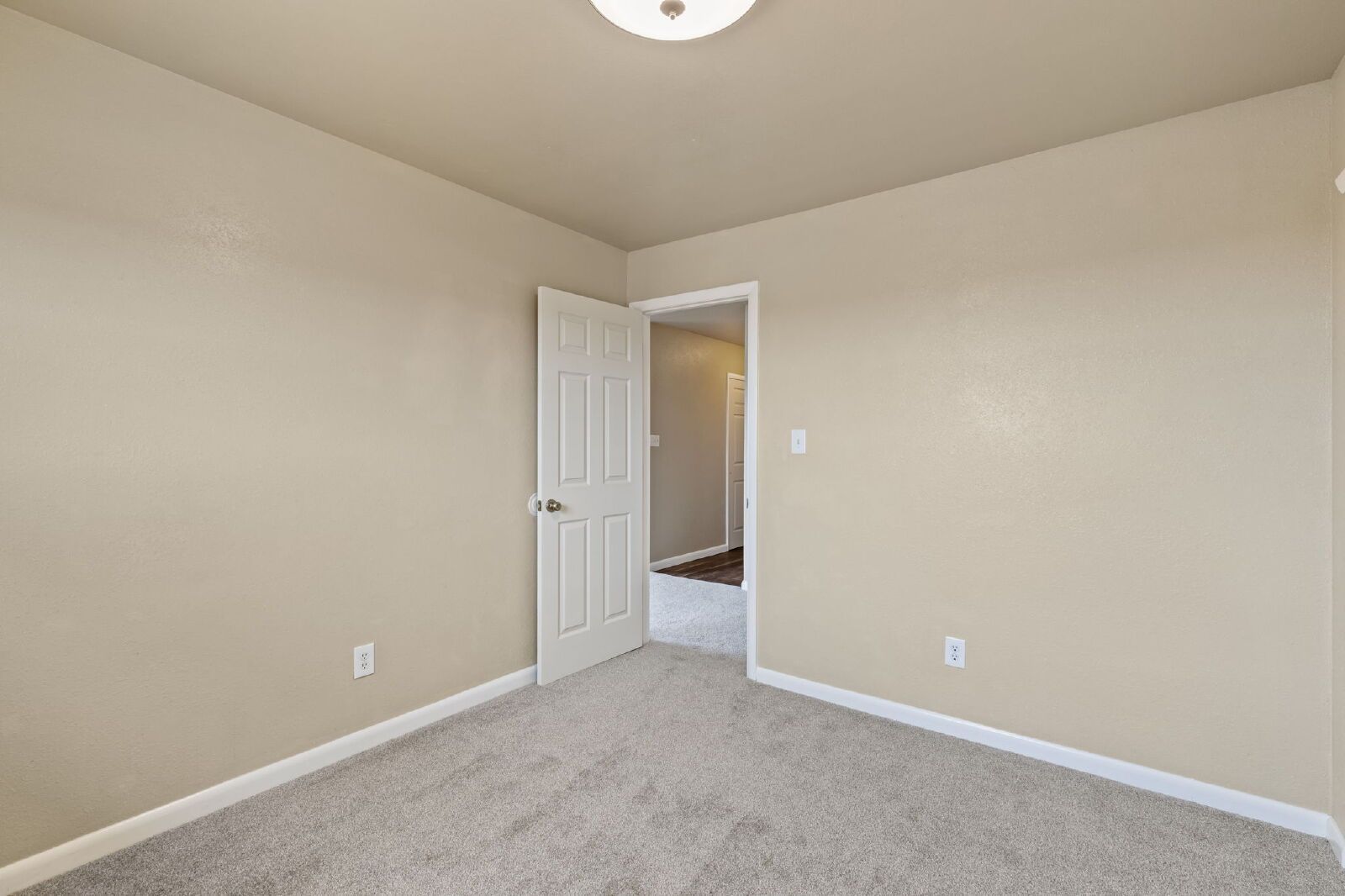 Affordable 2-Bedroom Upper-Level Apartment in Cimarron Hills property image