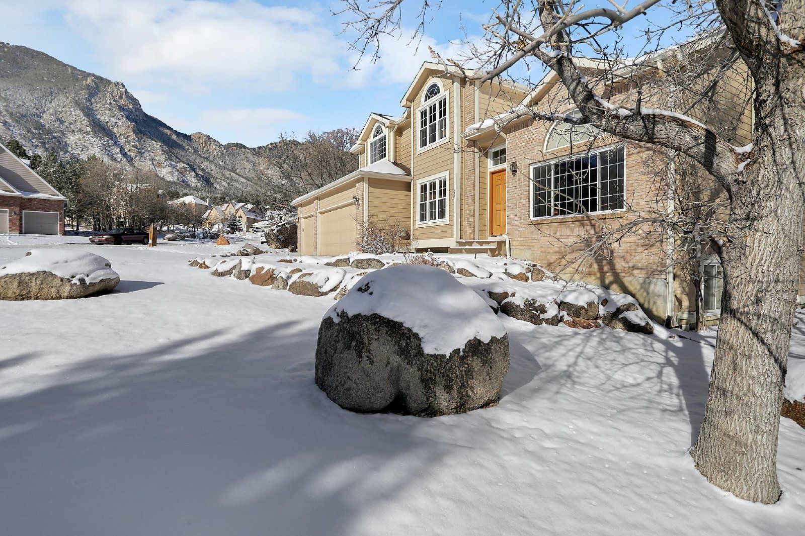 Spacious 6-Bedroom Home in Cheyenne Mountain District 12 with Finished Basement and 3-Car Garage property image