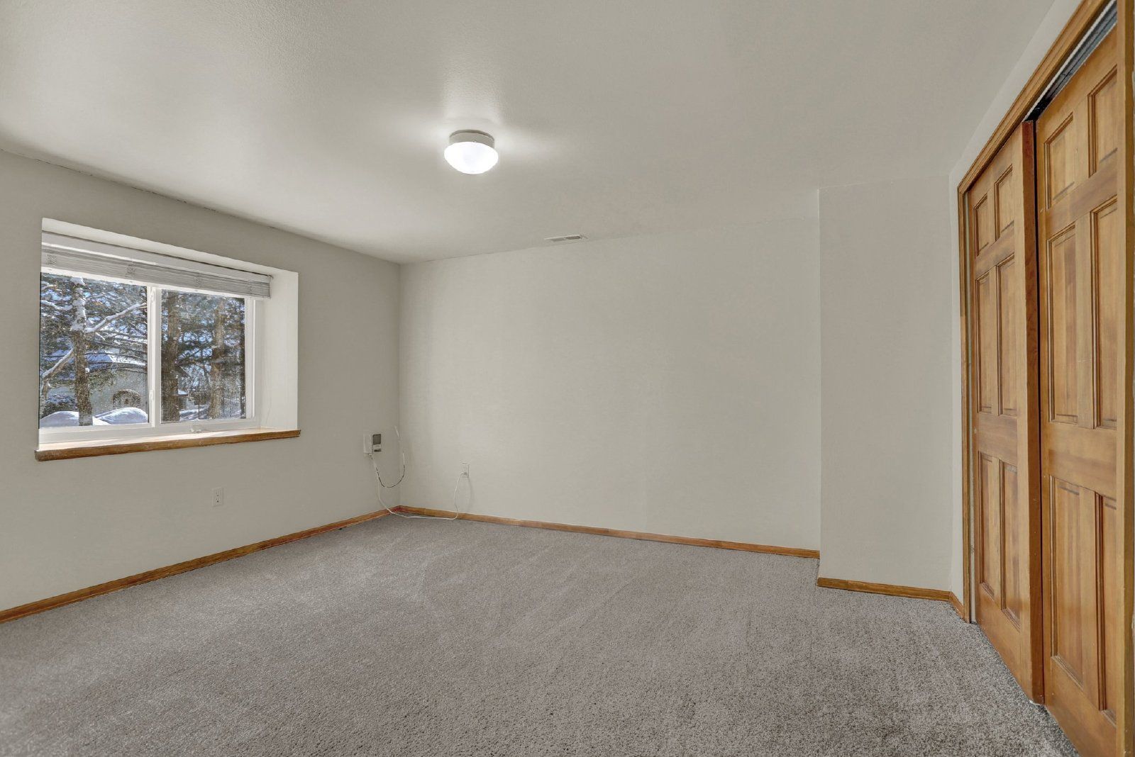 Spacious 6-Bedroom Home in Cheyenne Mountain District 12 with Finished Basement and 3-Car Garage property image