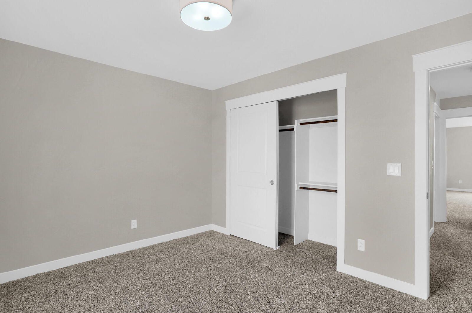 Spacious 3-Bedroom Home with Mountain Views and Open Layout in Central Colorado Springs property image