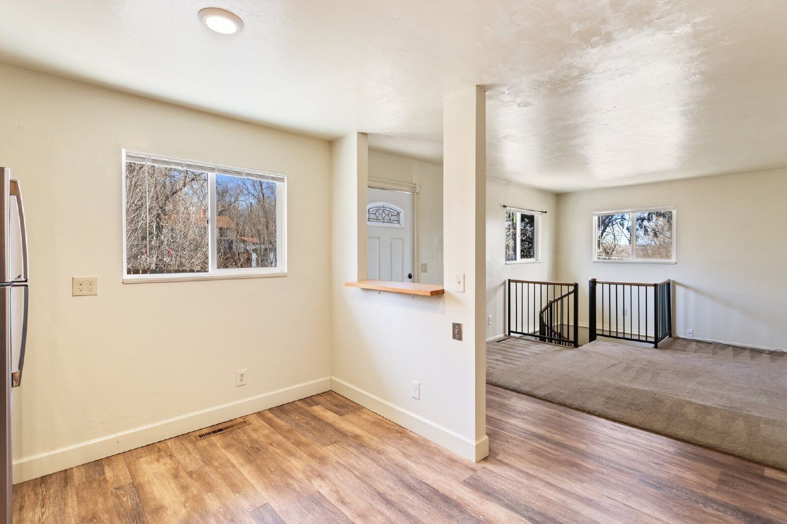 Spacious 3-Bedroom Duplex in the Ivywild Neighborhood – Steps from Ivywild School and Local Hotspots property image