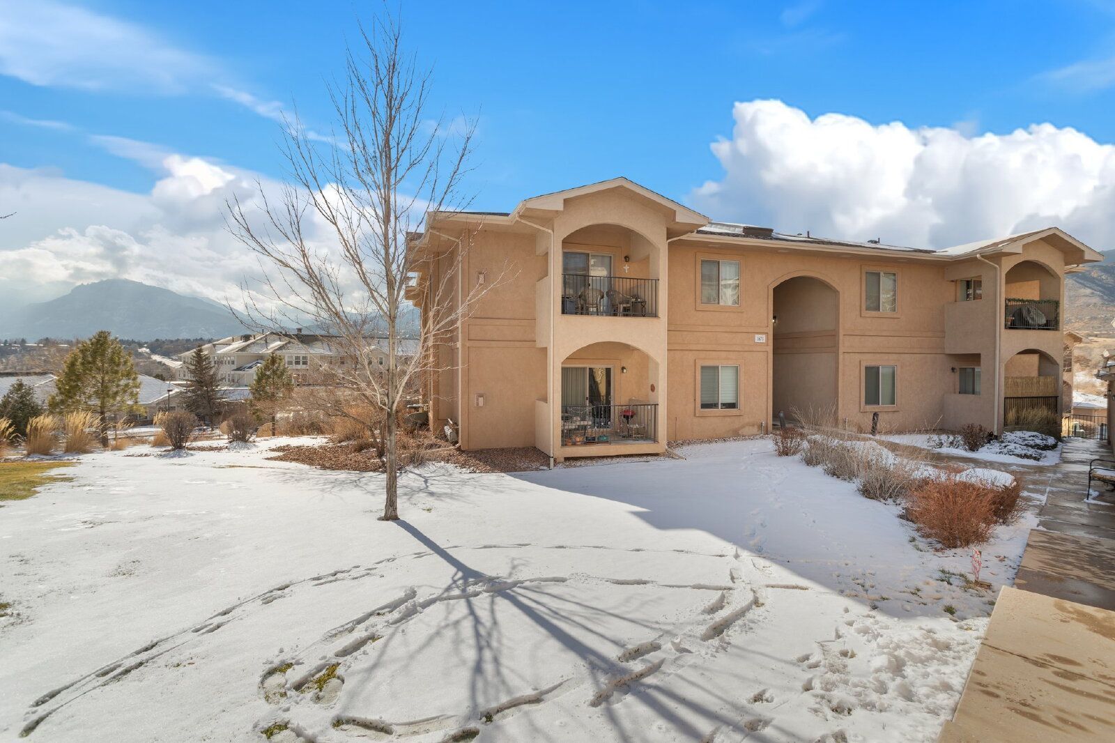 Westside 2-Bed Condo with Mountain Views and Garage – Water, Sewer & Trash Included property image