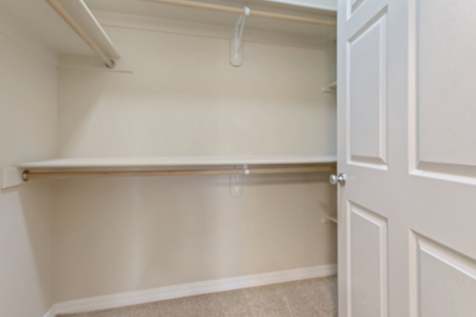 Westside 2-Bed Condo with Mountain Views and Garage – Water, Sewer & Trash Included property image