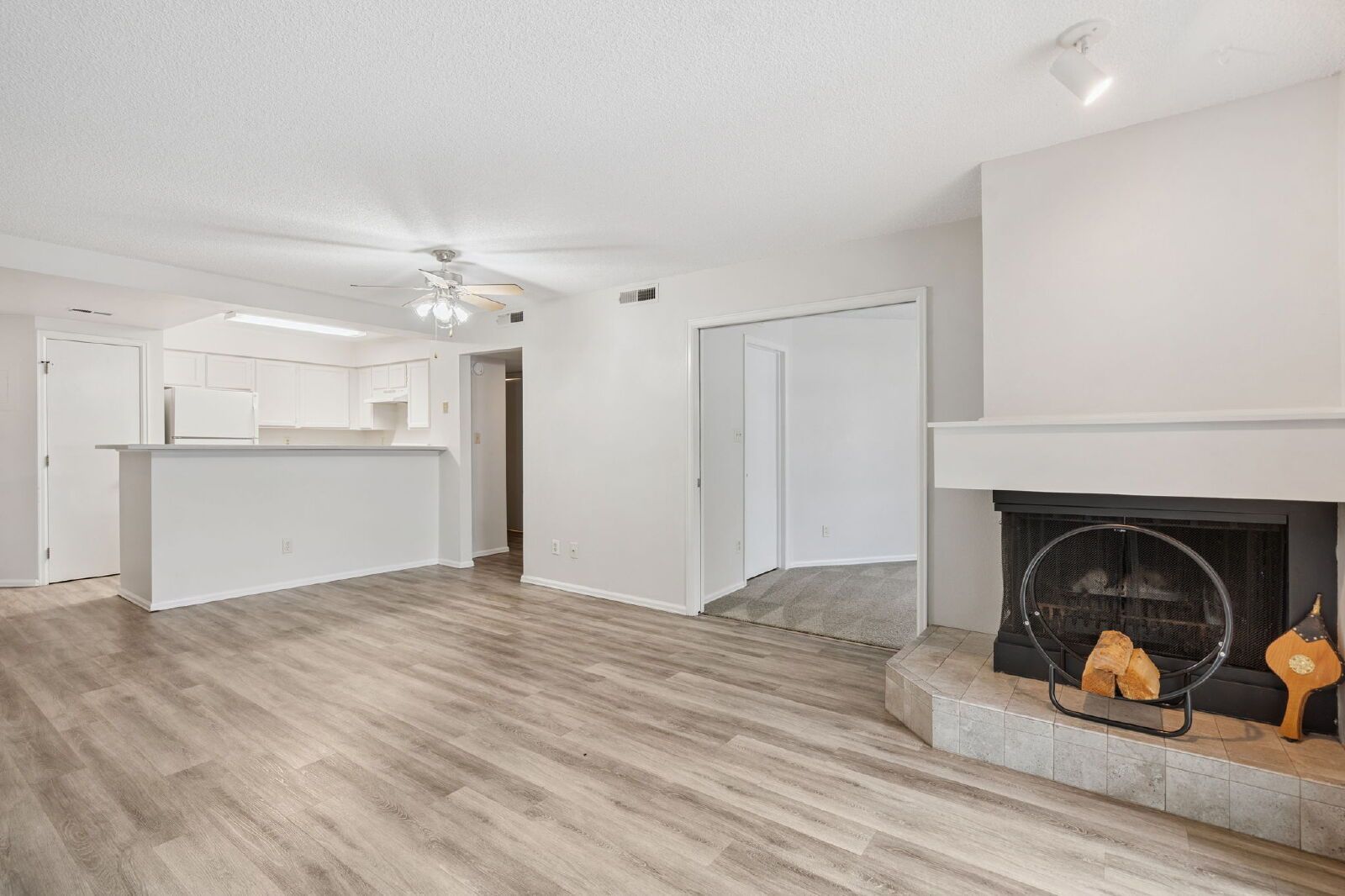 Updated 2-Bedroom Ground-Floor Condo — Water, Sewer & Trash Included, Southeast Colorado Springs property image