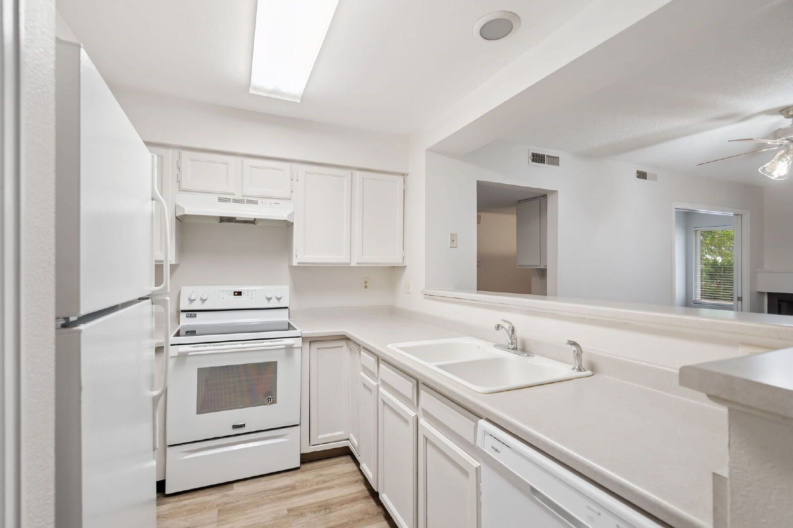 Updated 2-Bedroom Ground-Floor Condo — Water, Sewer & Trash Included, Southeast Colorado Springs property image