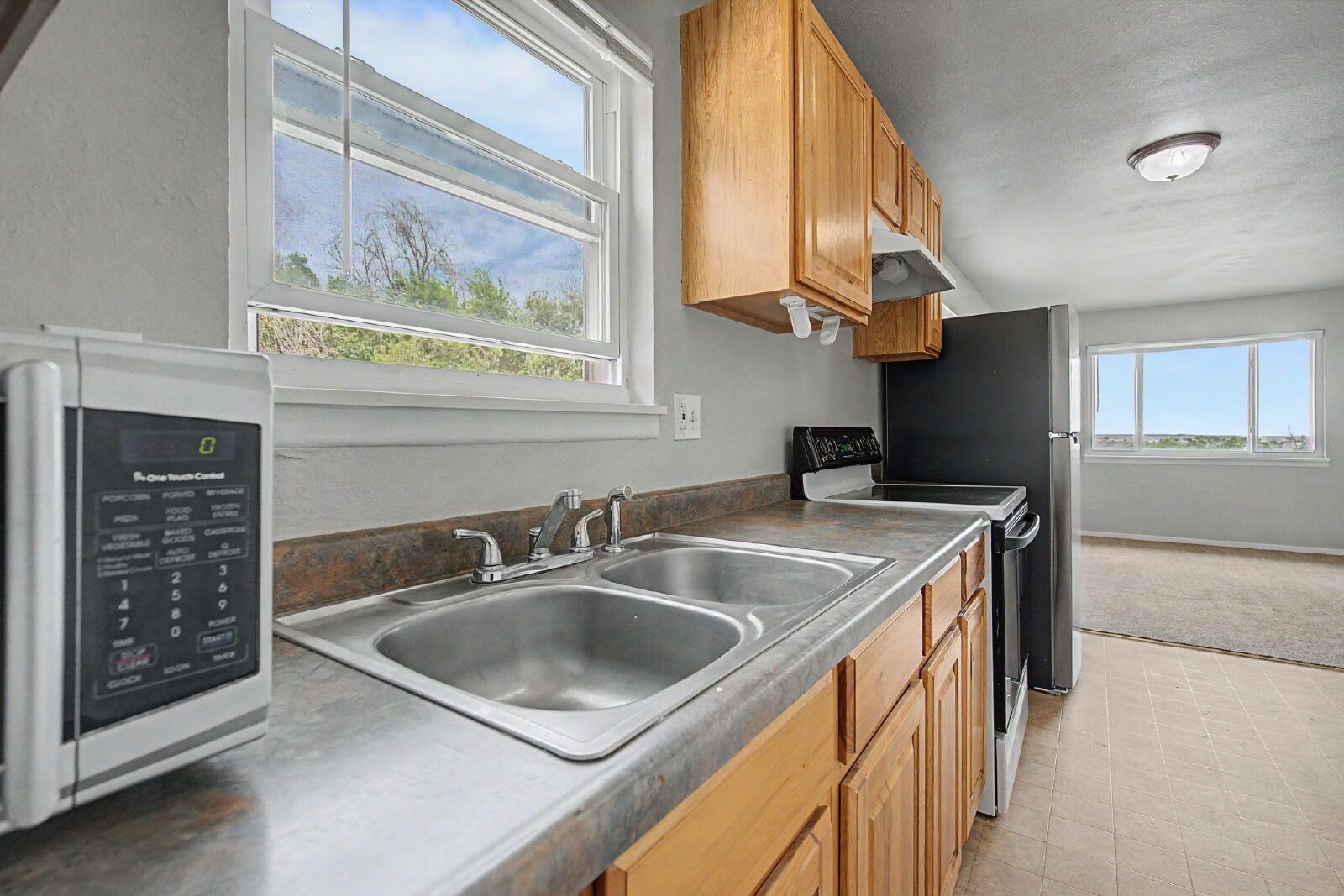 Affordable 2-Bedroom Upper-Level Apartment in Cimarron Hills — Trash Included property image