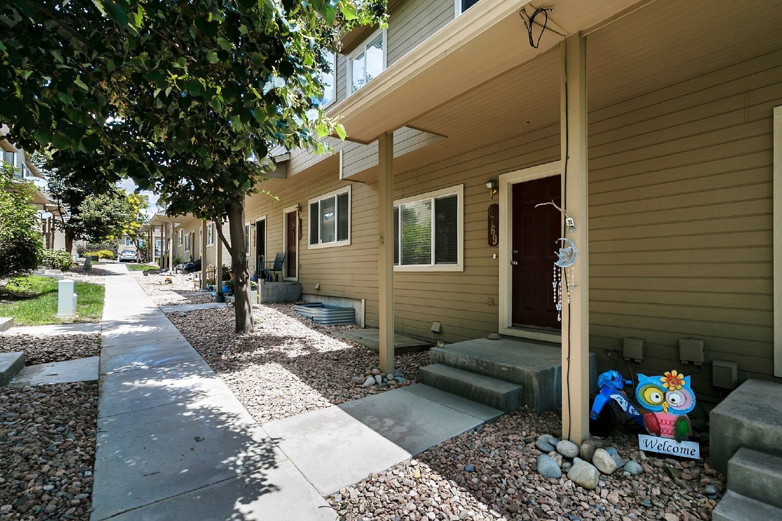 Spacious 2-Bedroom Townhome with 2.5 Baths and Gas Fireplace Near Peterson SFB property image