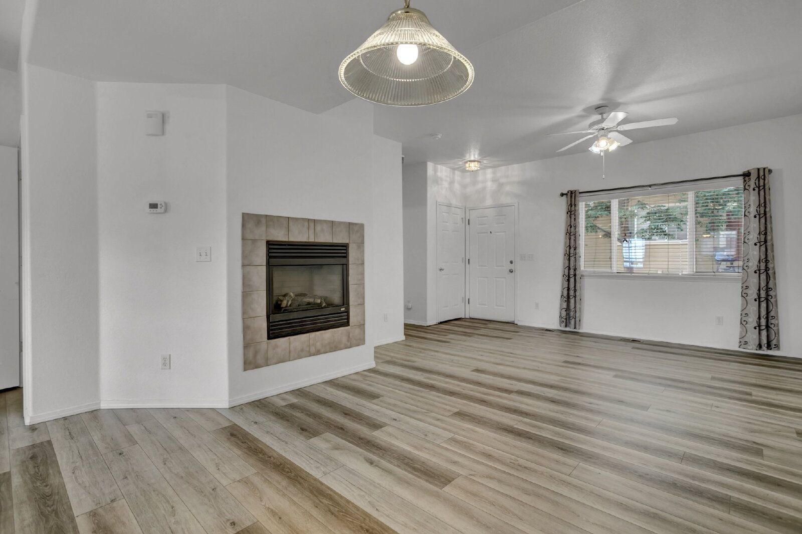 Spacious 2-Bedroom Townhome with 2.5 Baths and Gas Fireplace Near Peterson SFB property image