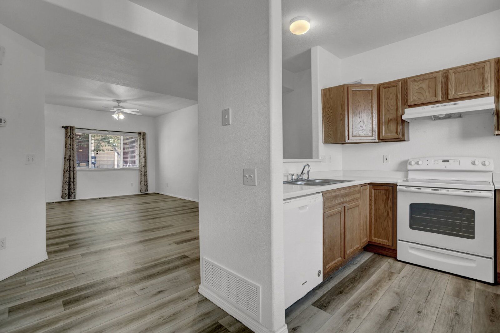 Spacious 2-Bedroom Townhome with 2.5 Baths and Gas Fireplace Near Peterson SFB property image