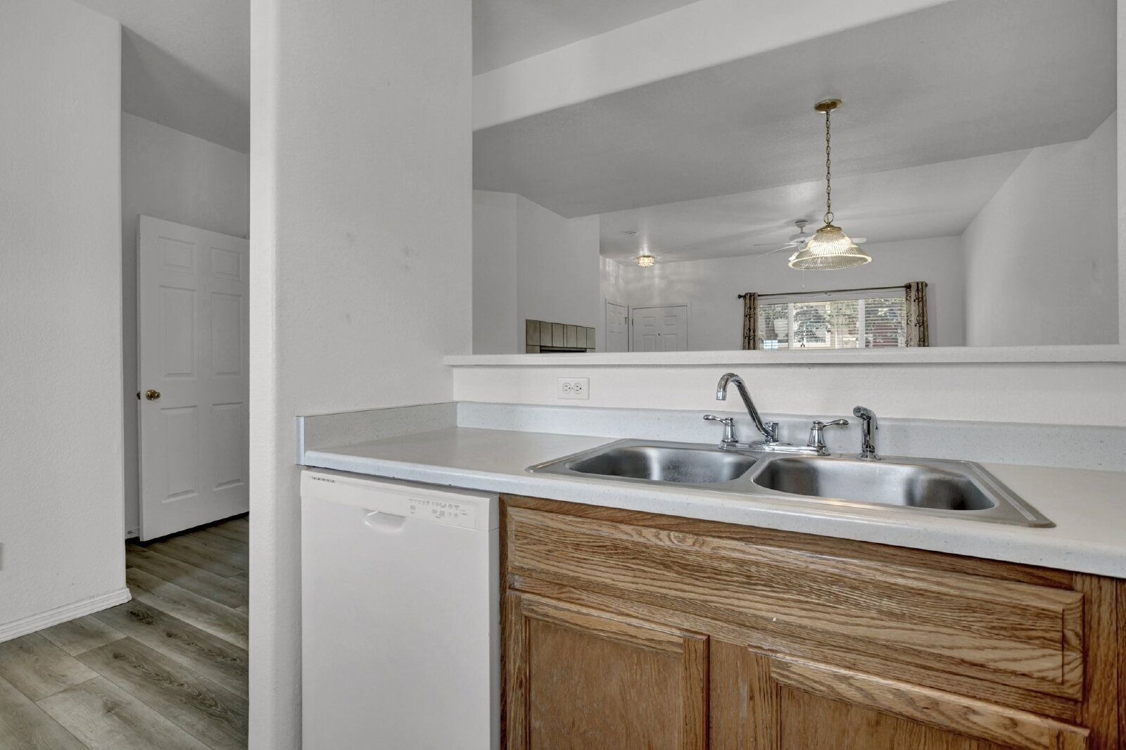 Spacious 2-Bedroom Townhome with 2.5 Baths and Gas Fireplace Near Peterson SFB property image