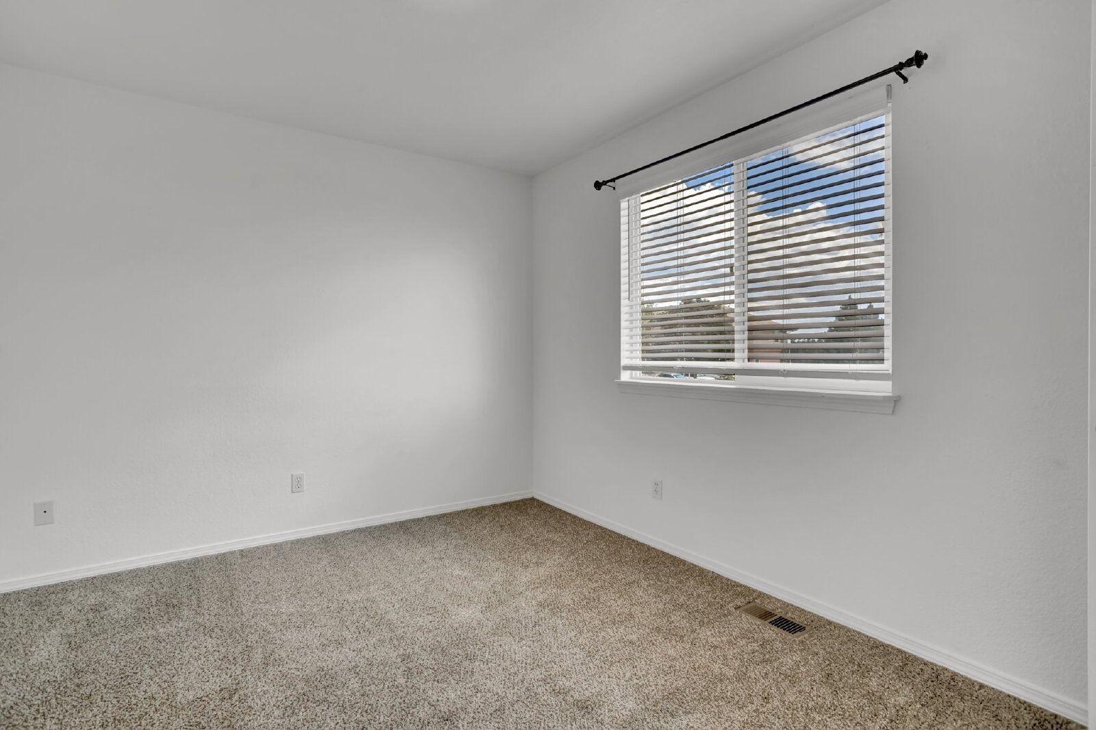 Spacious 2-Bedroom Townhome with 2.5 Baths and Gas Fireplace Near Peterson SFB property image