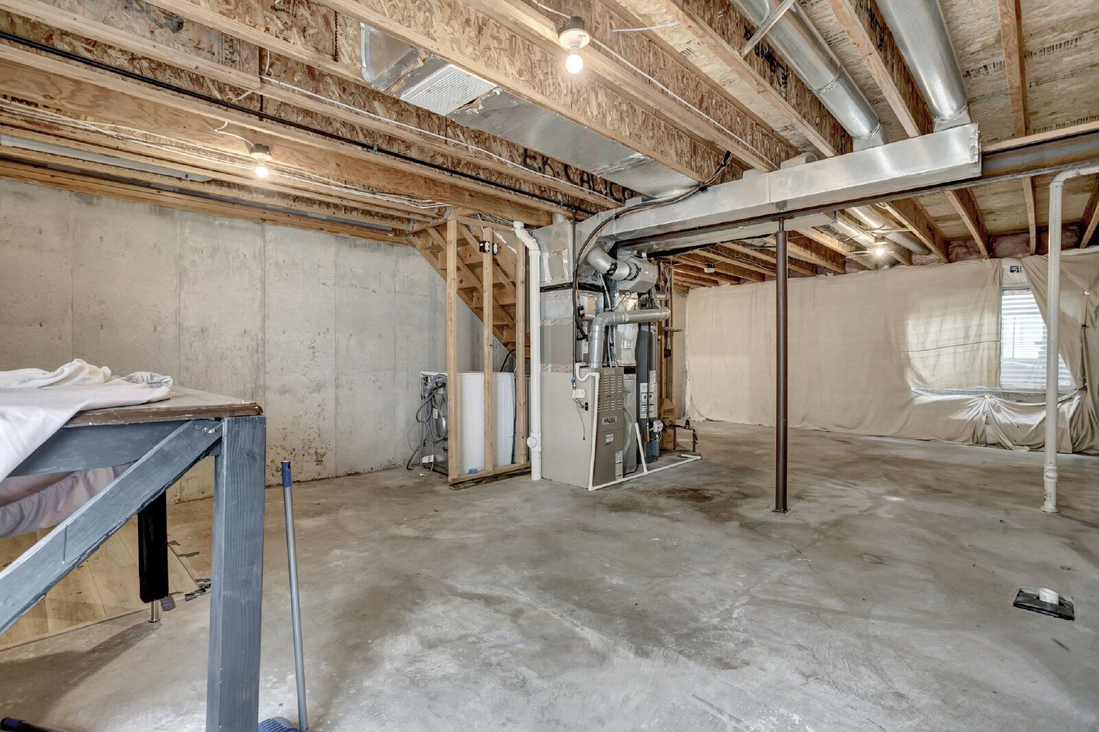 Spacious 2-Bedroom Townhome with 2.5 Baths and Gas Fireplace Near Peterson SFB property image