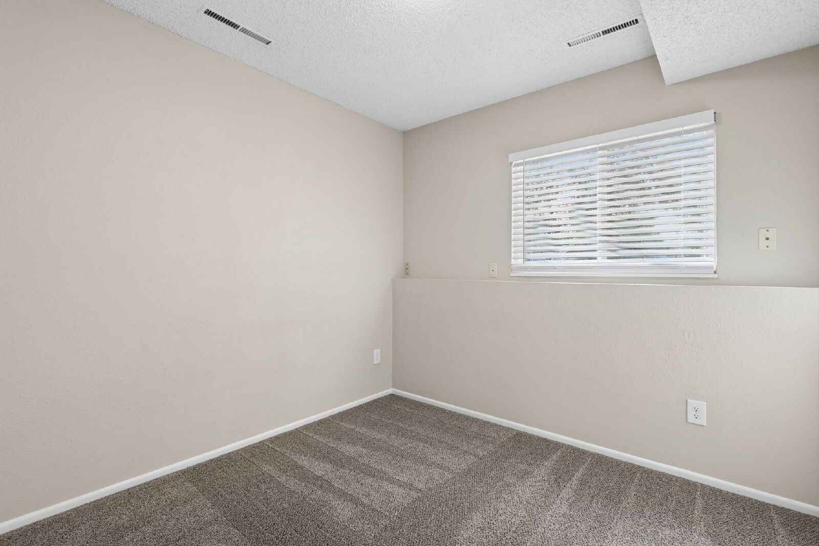 Fully Renovated 3-Bedroom Home with 2-Car Garage and Fenced Yard Near Powers & Academy property image