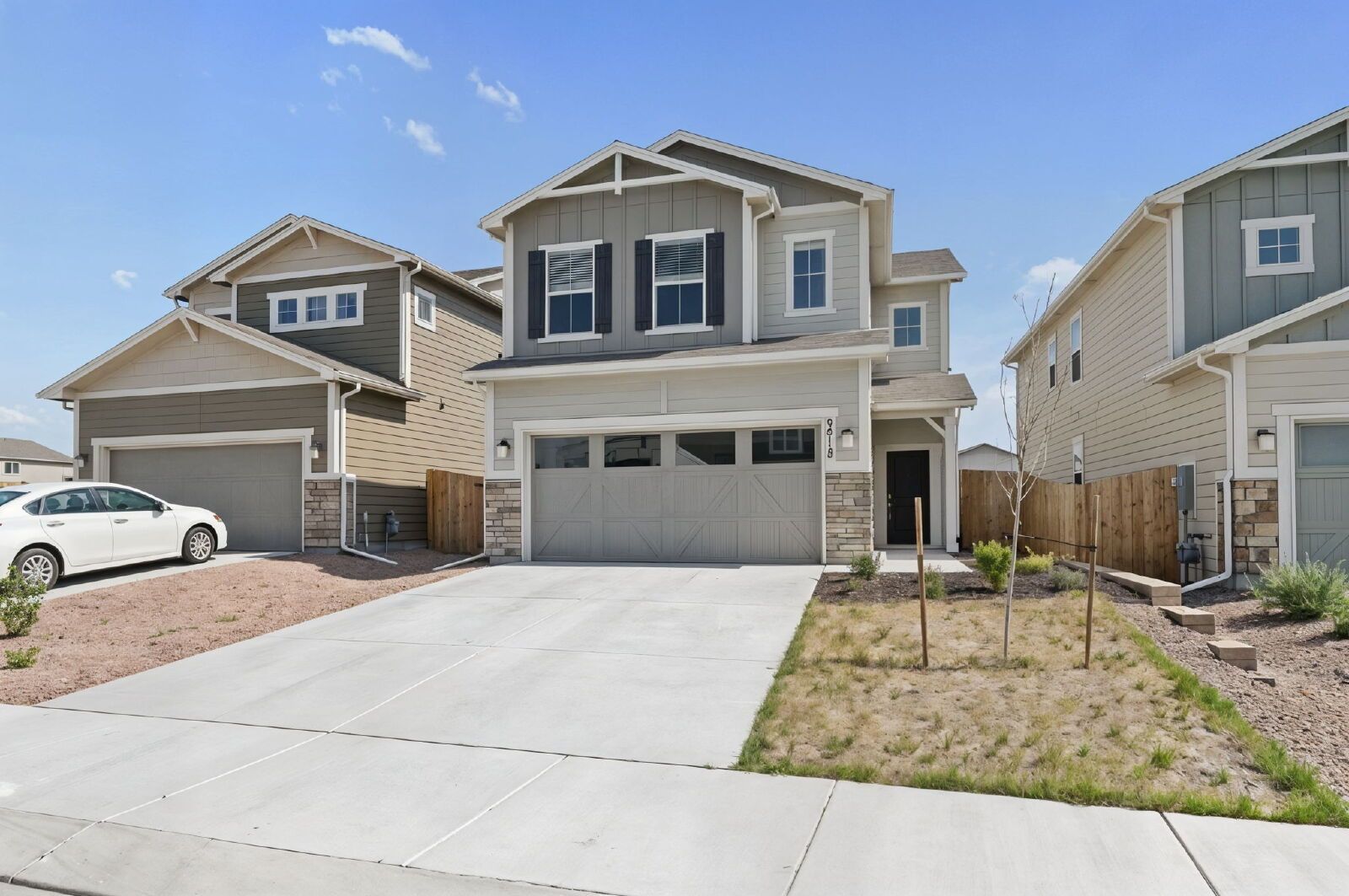 Modern 3-Bedroom Home with Quartz Kitchen, Loft, and 2-Car Garage in Northeast Colorado Springs property image