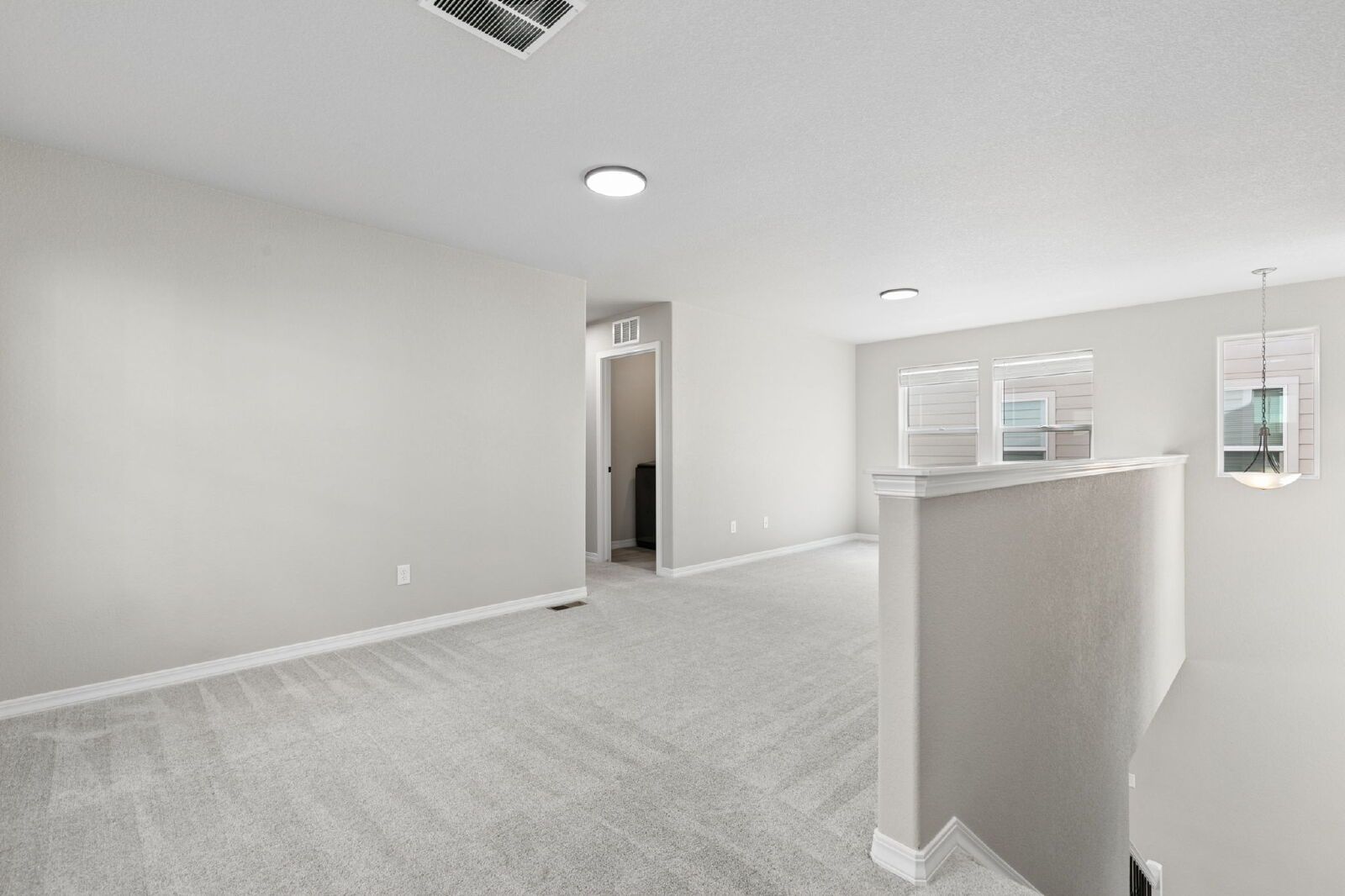 Modern 3-Bedroom Home with Quartz Kitchen, Loft, and 2-Car Garage in Northeast Colorado Springs property image