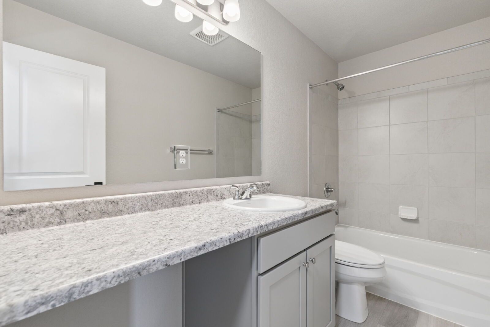 Modern 3-Bedroom Home with Quartz Kitchen, Loft, and 2-Car Garage in Northeast Colorado Springs property image