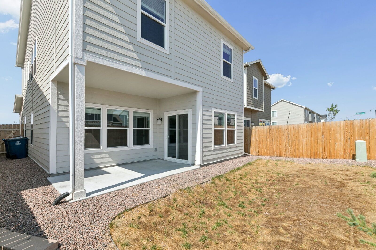 Modern 3-Bedroom Home with Quartz Kitchen, Loft, and 2-Car Garage in Northeast Colorado Springs property image