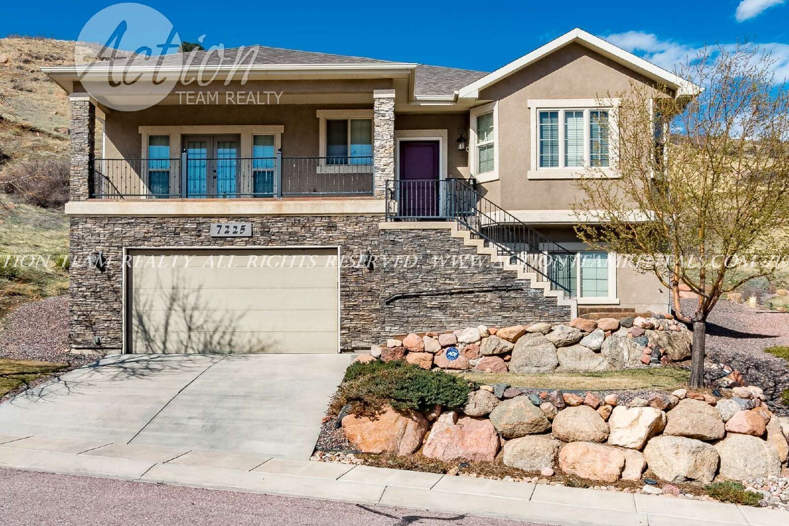 Spacious 4-Bedroom Home Backing to Open Space with Mountain Views in Northwest Colorado Springs property image