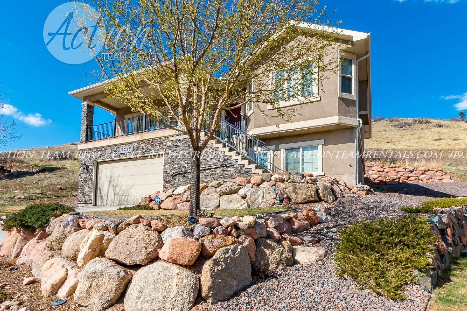Spacious 4-Bedroom Home Backing to Open Space with Mountain Views in Northwest Colorado Springs property image