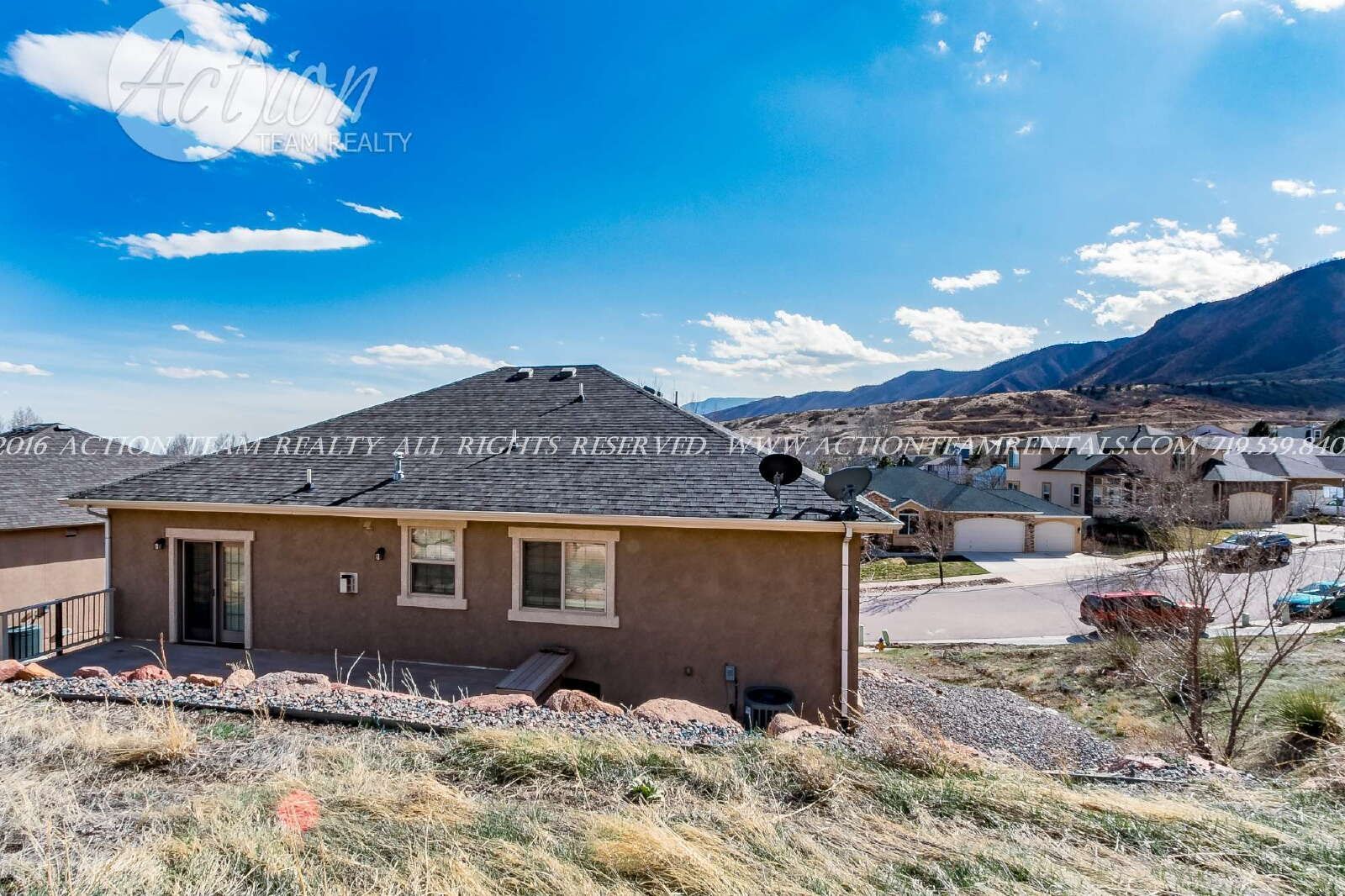 Spacious 4-Bedroom Home Backing to Open Space with Mountain Views in Northwest Colorado Springs property image