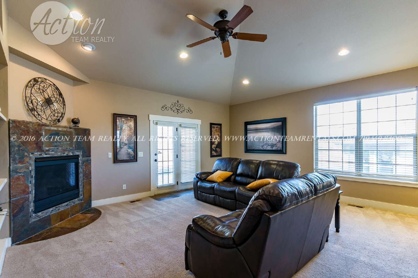 Spacious 4-Bedroom Home Backing to Open Space with Mountain Views in Northwest Colorado Springs property image