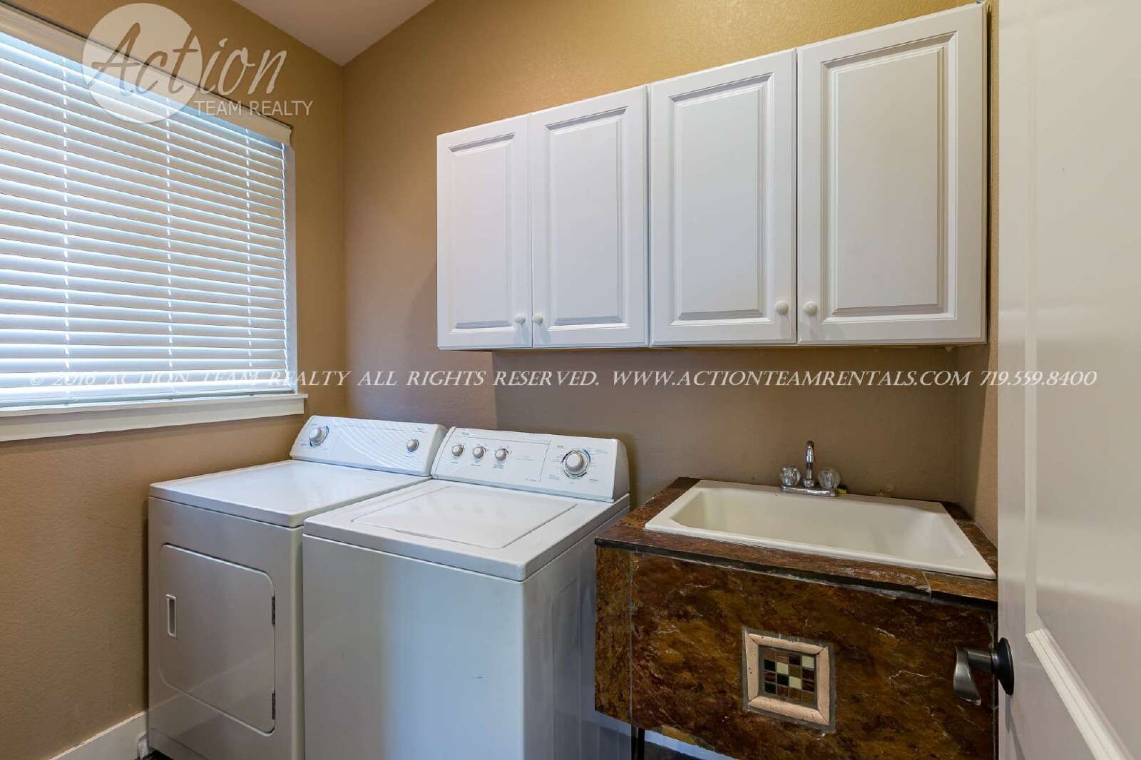 Spacious 4-Bedroom Home Backing to Open Space with Mountain Views in Northwest Colorado Springs property image
