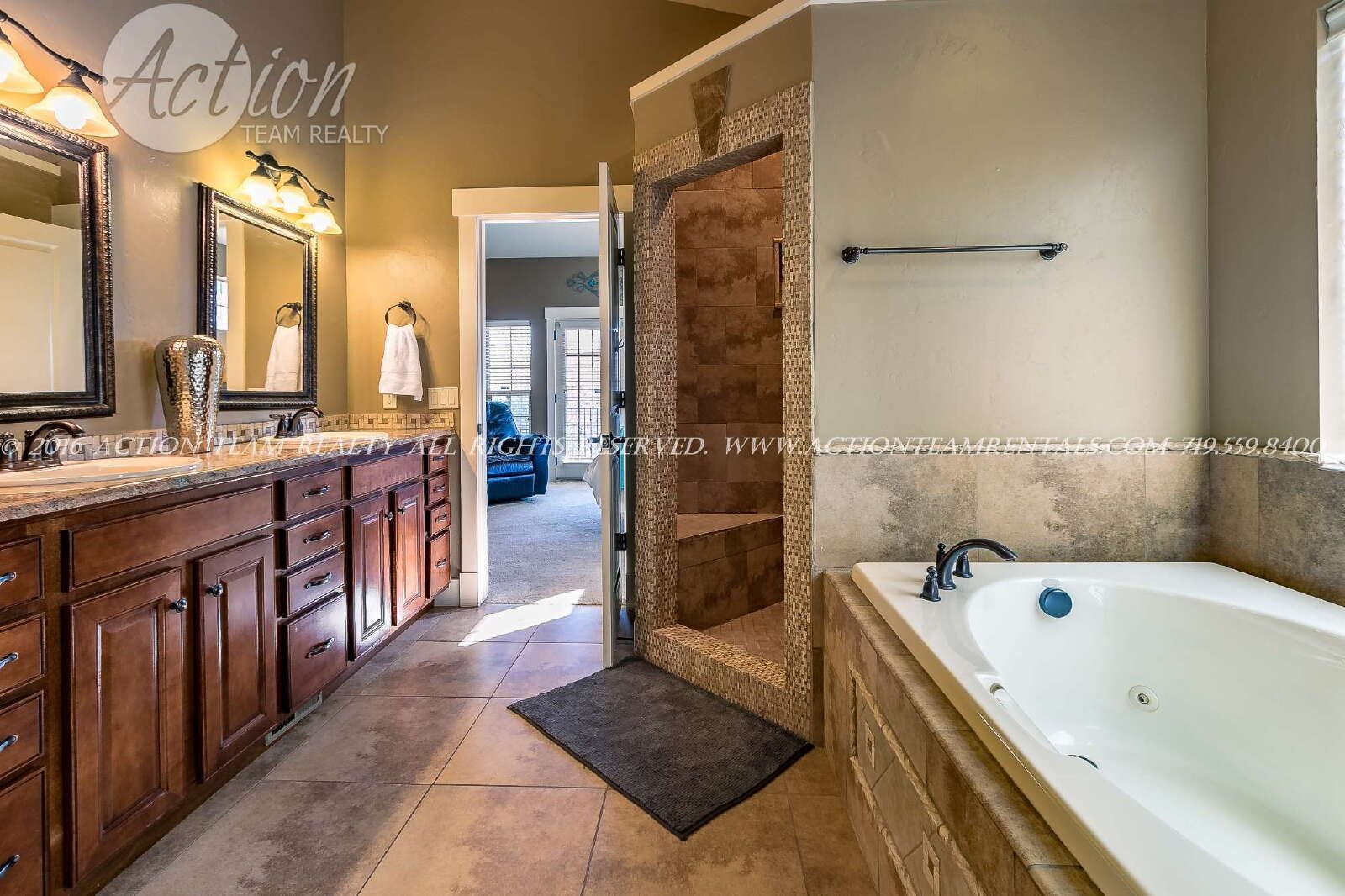 Spacious 4-Bedroom Home Backing to Open Space with Mountain Views in Northwest Colorado Springs property image