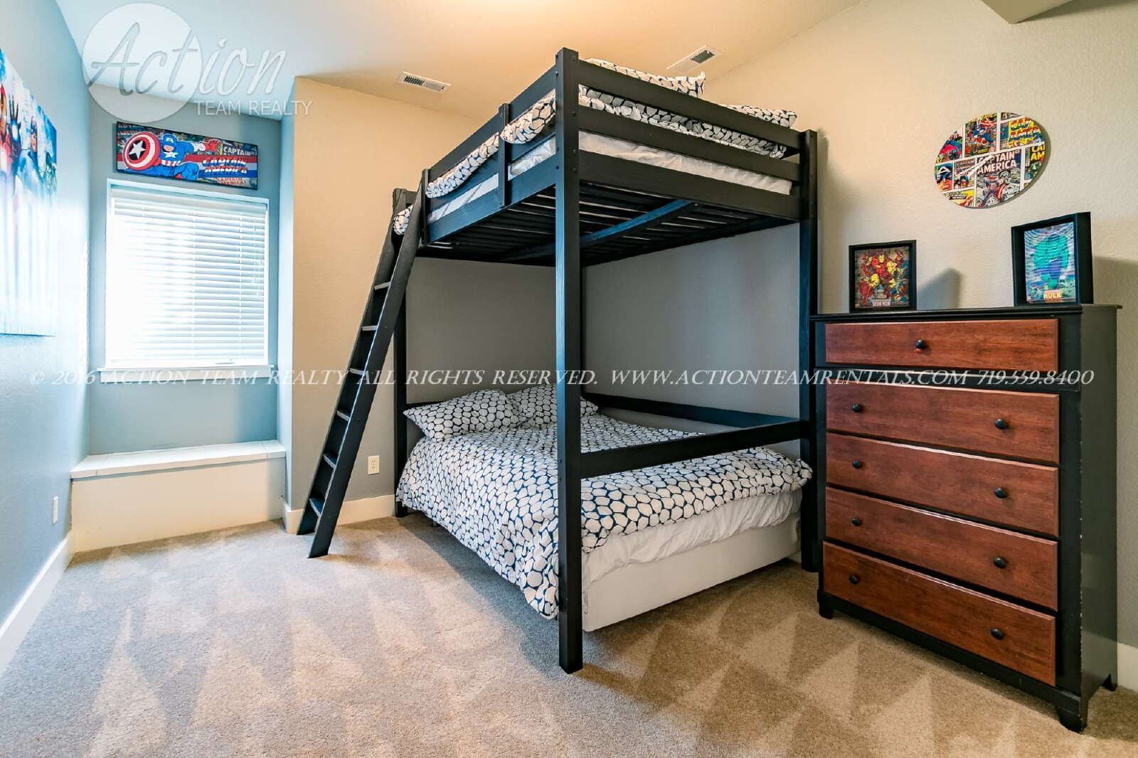 Spacious 4-Bedroom Home Backing to Open Space with Mountain Views in Northwest Colorado Springs property image