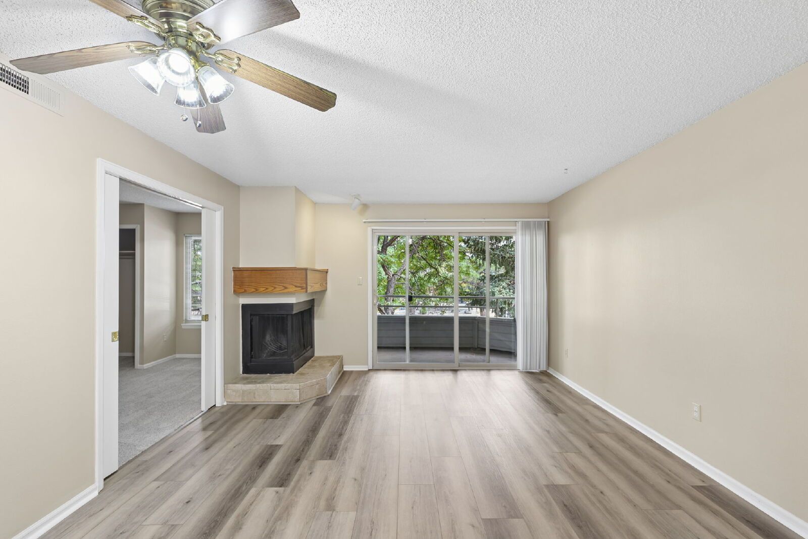 Updated 2-Bedroom Condo with In-Unit Laundry Near Peterson Space Force Base – Water, Sewer & Trash Included property image
