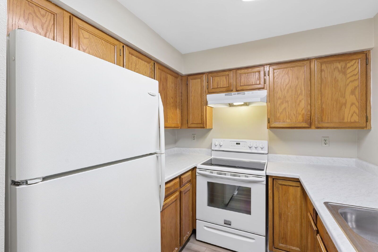 Updated 2-Bedroom Condo with In-Unit Laundry Near Peterson Space Force Base – Water, Sewer & Trash Included property image
