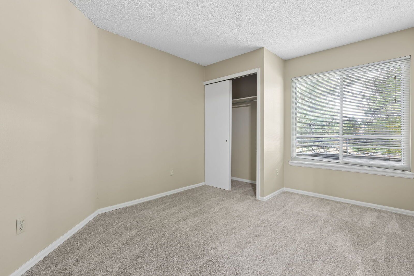 Updated 2-Bedroom Condo with In-Unit Laundry Near Peterson Space Force Base – Water, Sewer & Trash Included property image