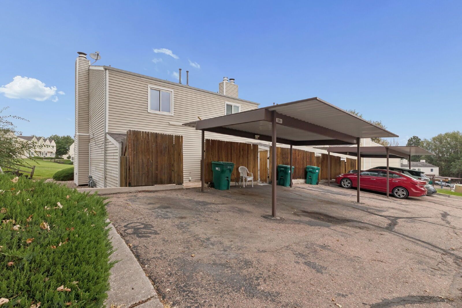 Move-In Ready 2-Bedroom End-Unit Townhome with Enclosed Patio Near Peterson SFB property image